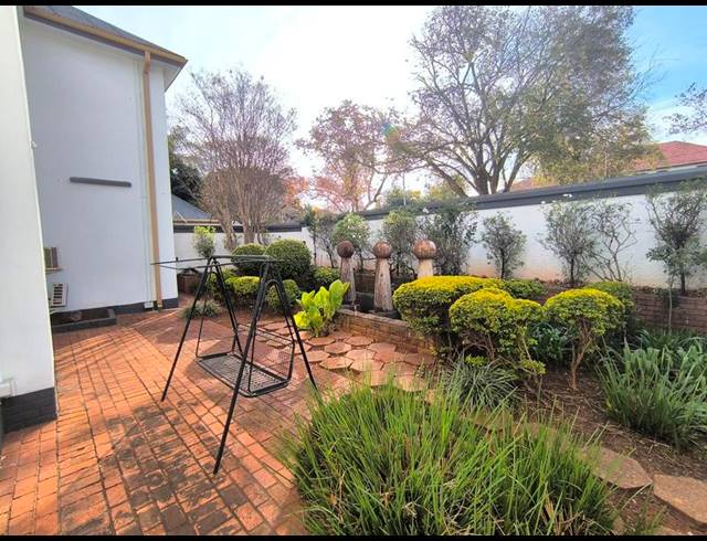 8 BEDROOM HOUSE FOR SALE IN ARCADIA